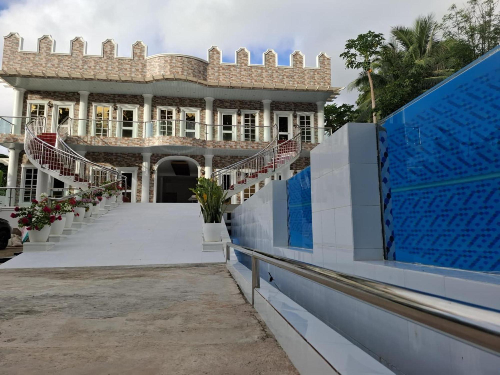 Siquijor Island Castle Resort Lazi Bagian luar foto